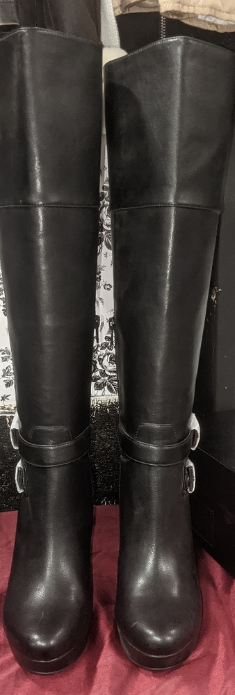 Guess  boots 🛑SOLD🛑
